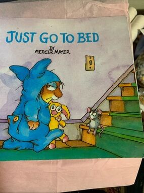 Mercer Mayer Just Go To Bed Kids Book - Blue Cover